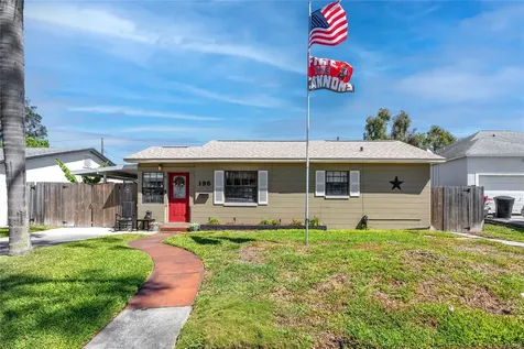 195 82nd Avenue N St Petersburg FL 33702