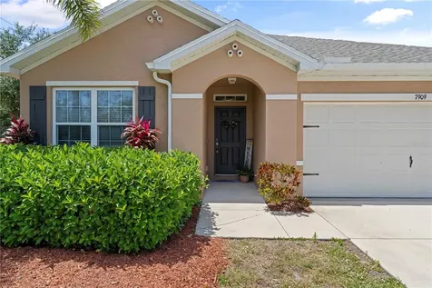 7909 Mikasa Drive Punta Gorda FL 33950