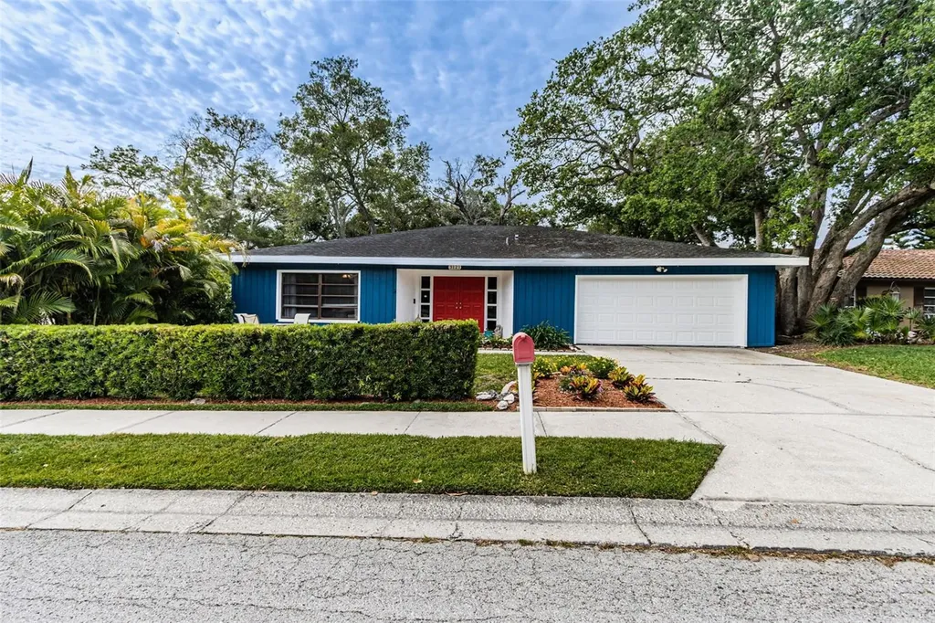 3121 Hillside Lane Safety Harbor FL 34695