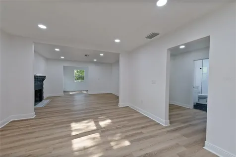 322 W Euclid Avenue Deland FL 32720
