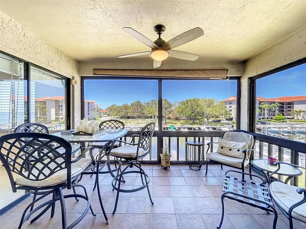 1801 Mariner Drive Tarpon Springs FL 34689