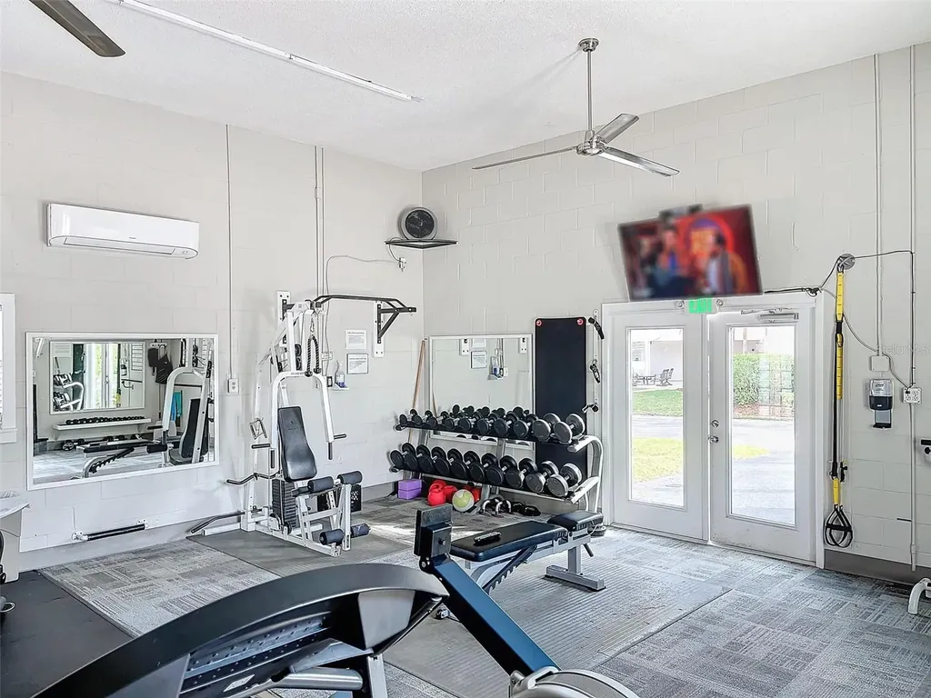 1801 Mariner Drive Tarpon Springs FL 34689