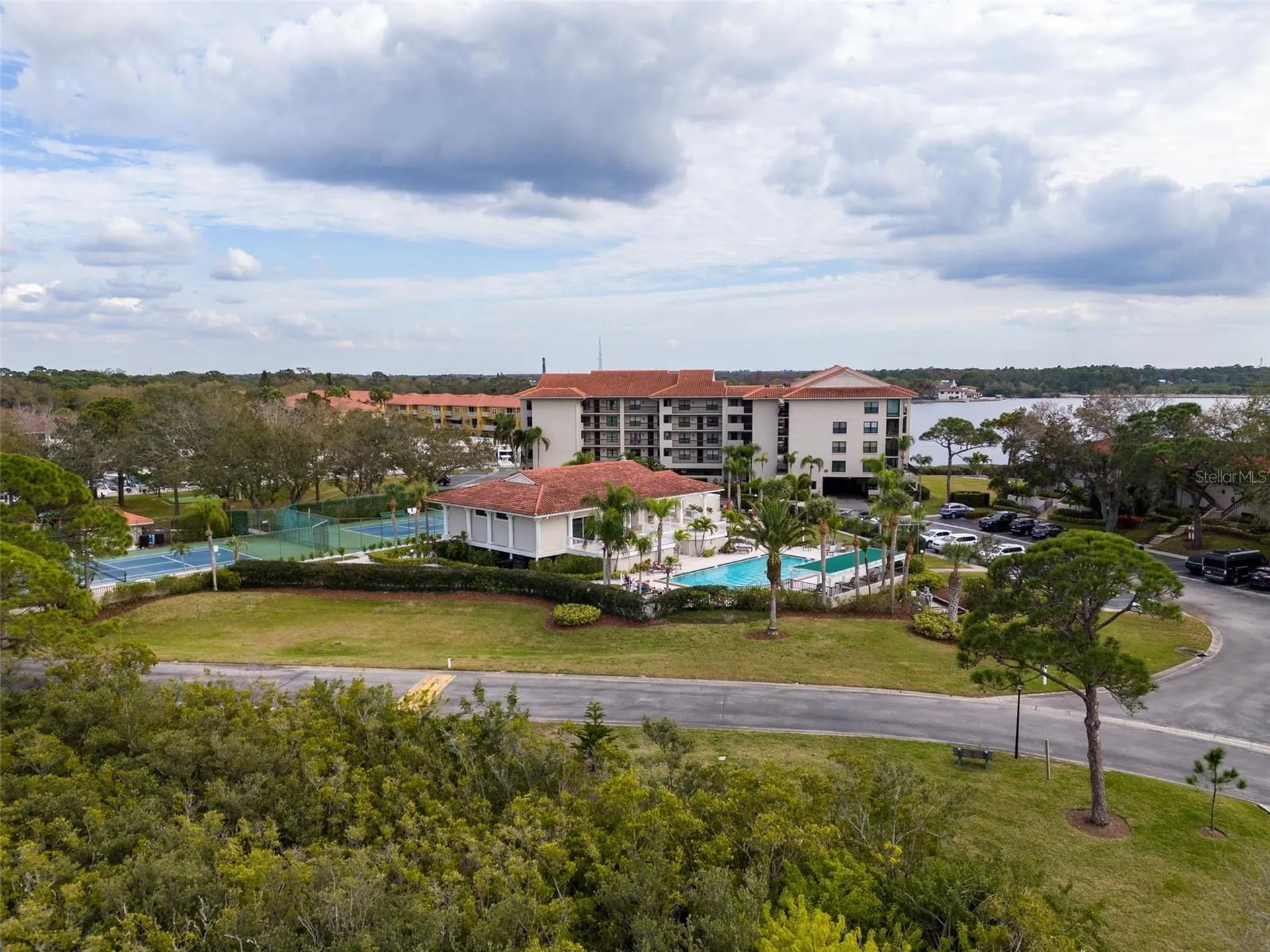 1801 Mariner Drive Tarpon Springs FL 34689