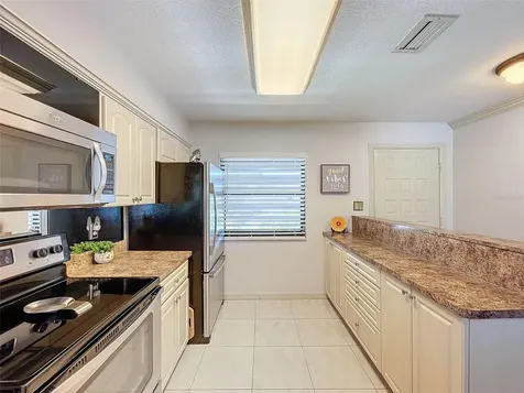 1801 Mariner Drive Tarpon Springs FL 34689