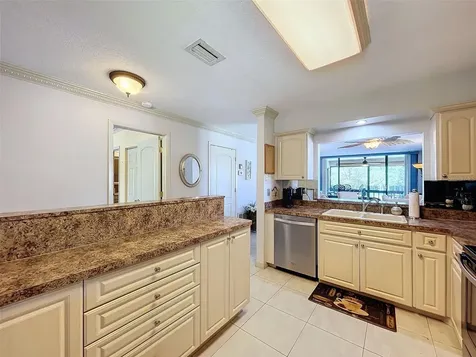 1801 Mariner Drive Tarpon Springs FL 34689
