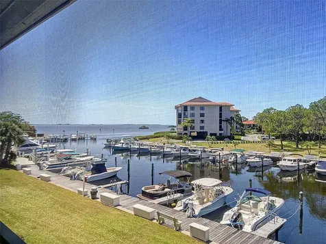 1801 Mariner Drive Tarpon Springs FL 34689