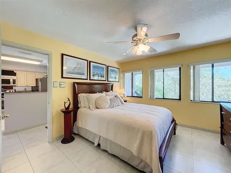 1801 Mariner Drive Tarpon Springs FL 34689