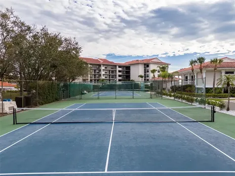 1801 Mariner Drive Tarpon Springs FL 34689