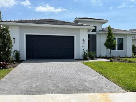 4727 Cedron Court Sarasota FL 34240