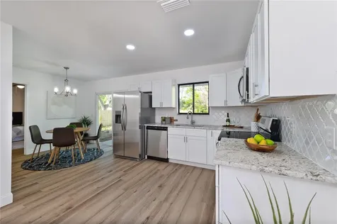 314 S County Road 419 Chuluota FL 32766