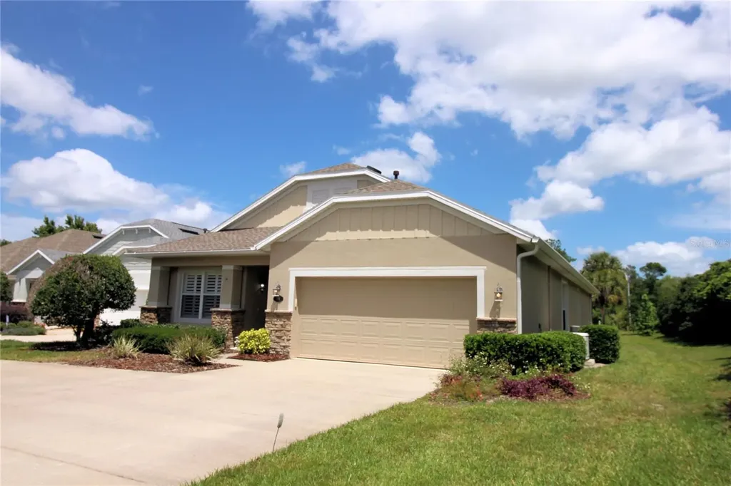 216 Stonington Way Deland FL 32724