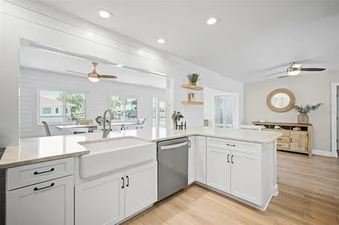 335 Elk Inlet Nokomis FL 34275