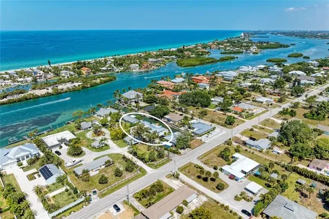 335 Elk Inlet Nokomis FL 34275