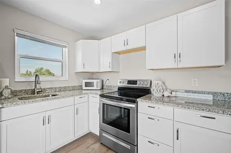 335 Elk Inlet Nokomis FL 34275