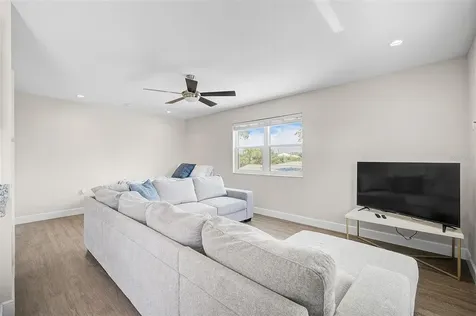 335 Elk Inlet Nokomis FL 34275