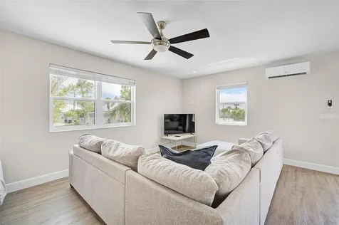 335 Elk Inlet Nokomis FL 34275