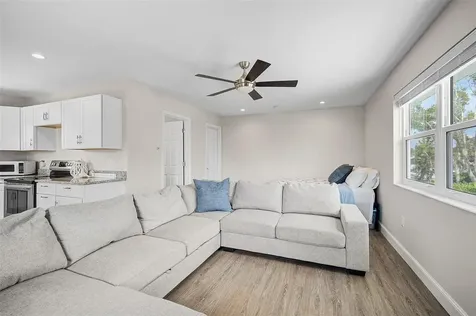 335 Elk Inlet Nokomis FL 34275