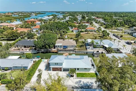 335 Elk Inlet Nokomis FL 34275
