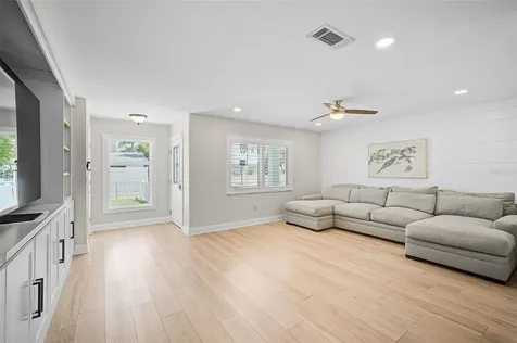 335 Elk Inlet Nokomis FL 34275