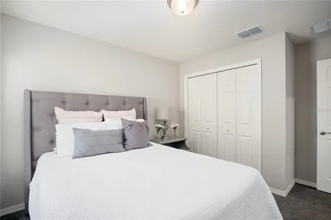 1023 Tropea Lane Auburndale FL 33823