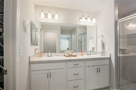 1023 Tropea Lane Auburndale FL 33823