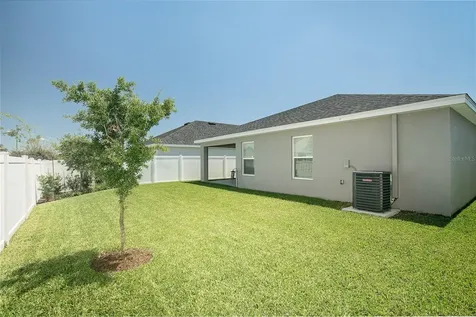 1023 Tropea Lane Auburndale FL 33823