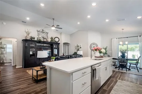 1023 Tropea Lane Auburndale FL 33823