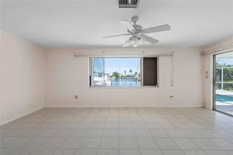 2350 Via Venice Punta Gorda FL 33950