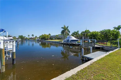 2350 Via Venice Punta Gorda FL 33950