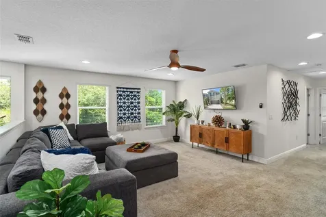 6250 Scarlet Darter Way Tampa FL 33625