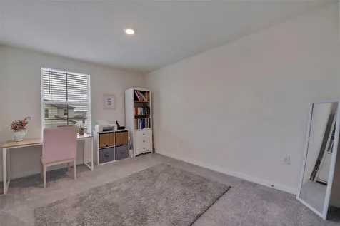 944 7th Avenue NW Ruskin FL 33570