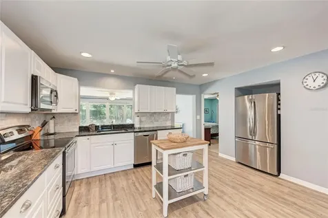 5640 Cape Leyte Drive Sarasota FL 34242