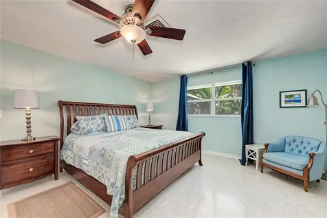 5640 Cape Leyte Drive Sarasota FL 34242