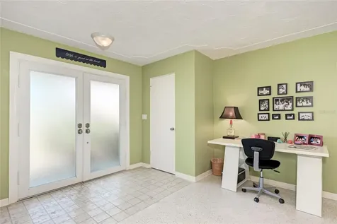 5640 Cape Leyte Drive Sarasota FL 34242