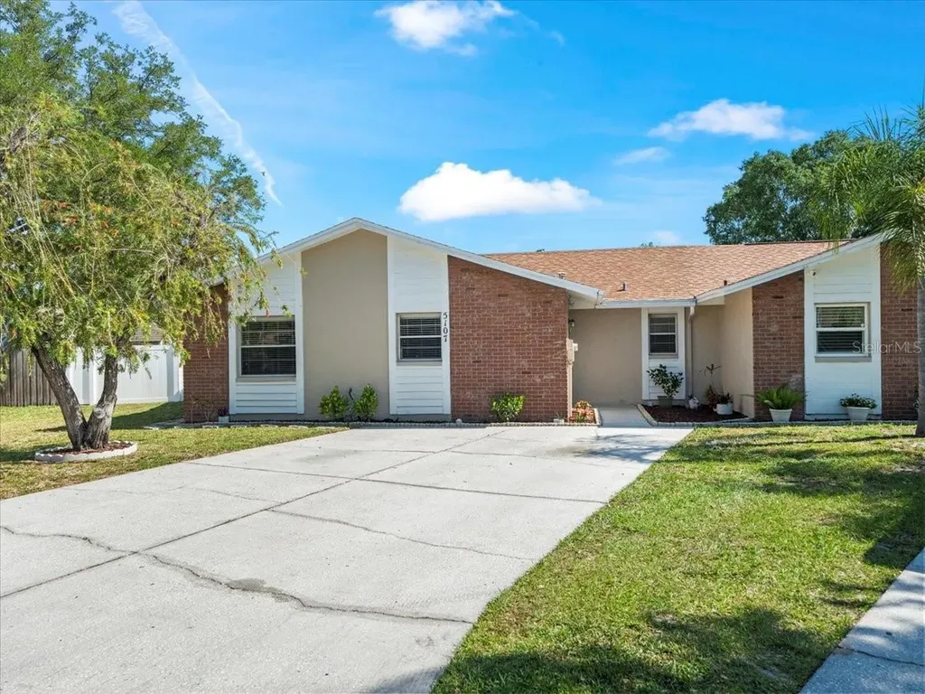 5107 Lesher Court Tampa FL 33624