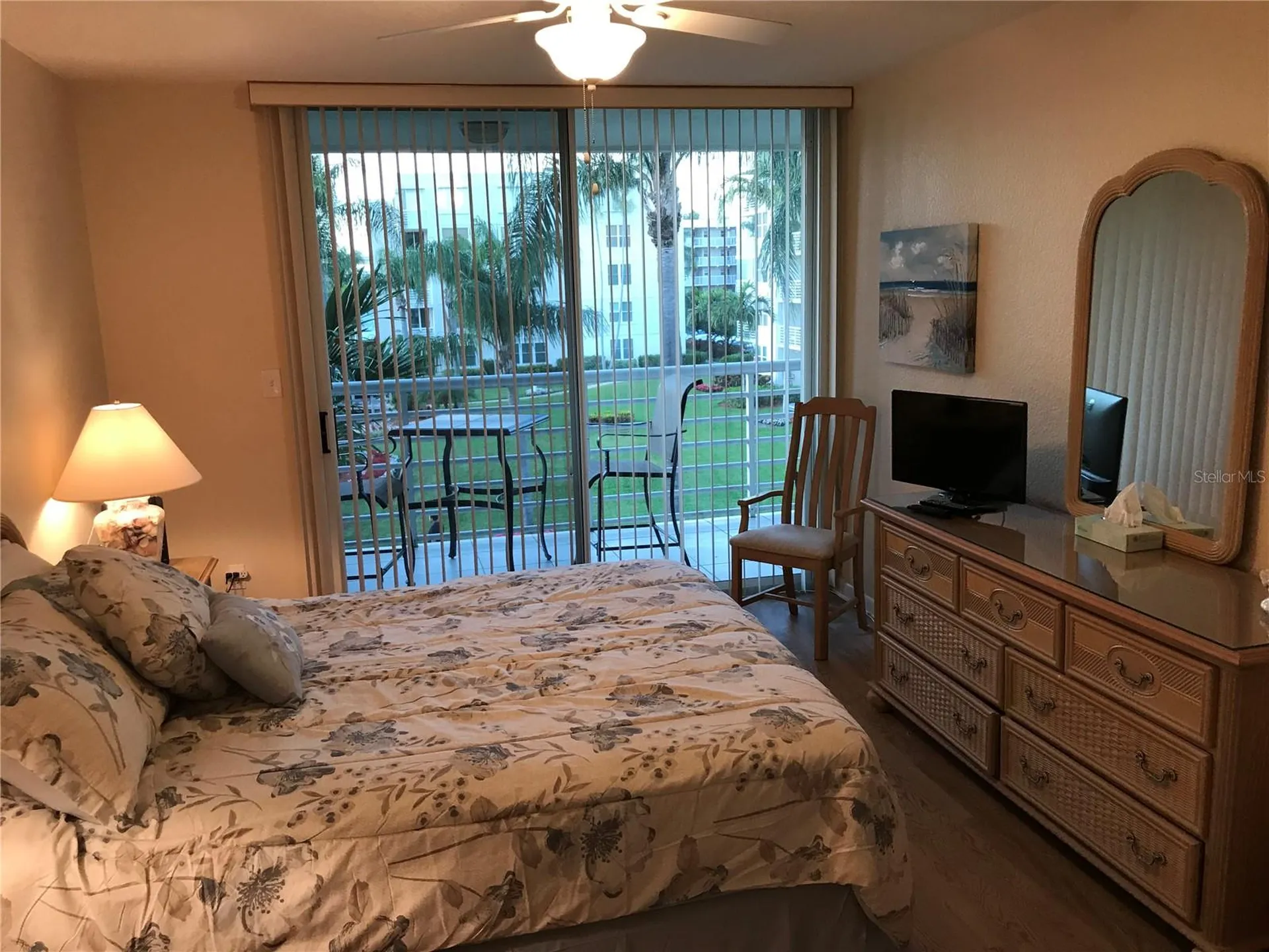 6061 Bahia Del Mar Circle St Petersburg FL 33715