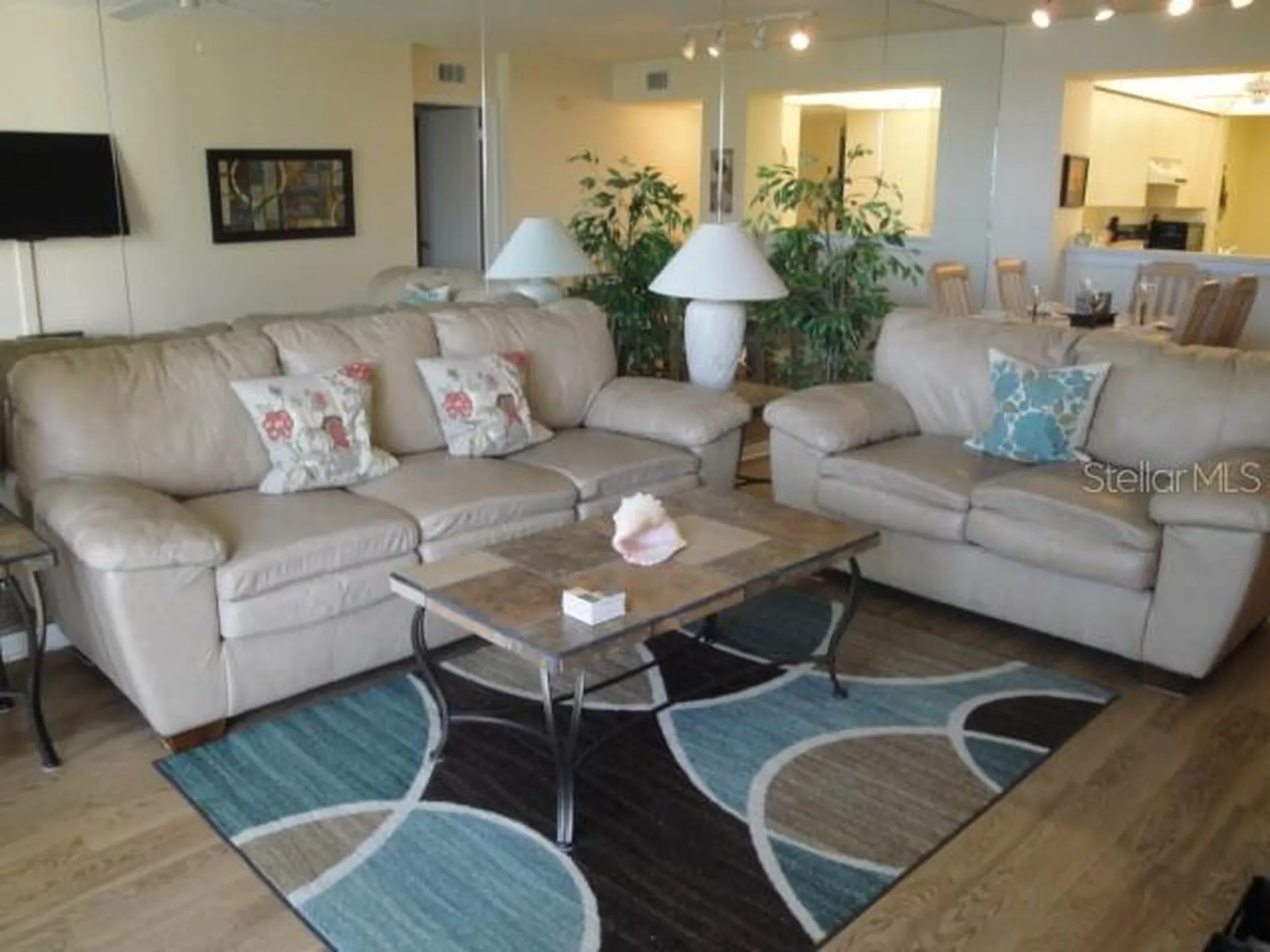 6061 Bahia Del Mar Circle St Petersburg FL 33715