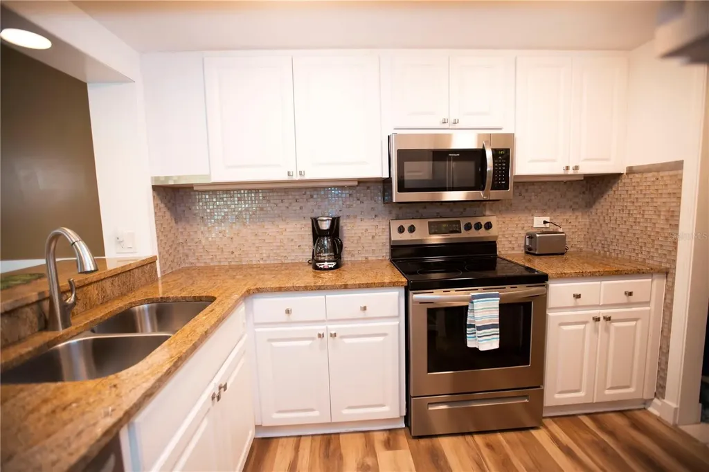 36750 Us 19 Palm Harbor FL 34684