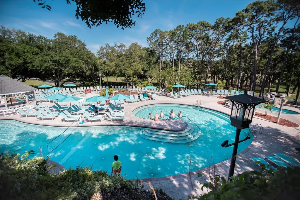 36750 Us 19 Palm Harbor FL 34684