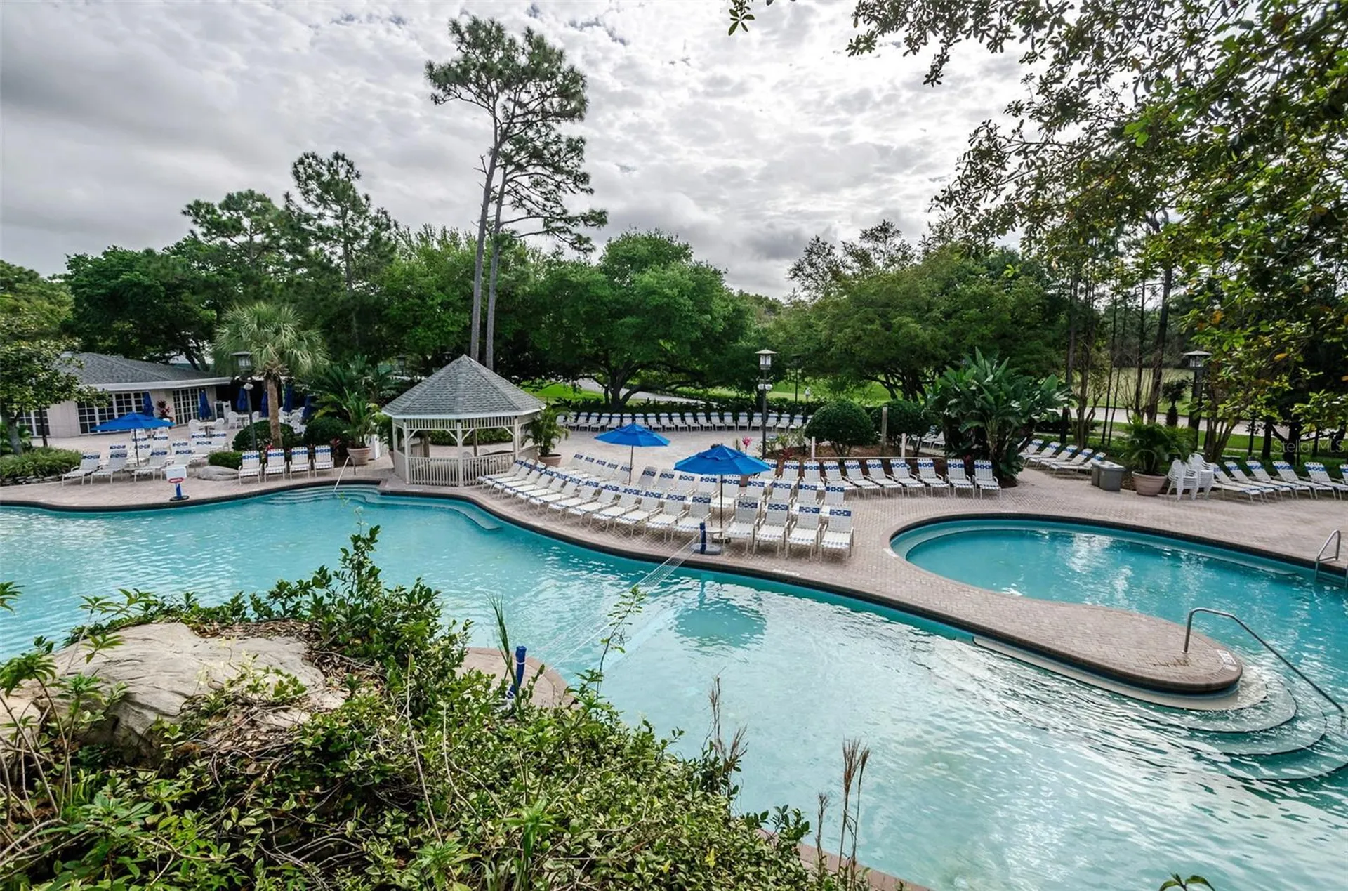 36750 Us 19 Palm Harbor FL 34684