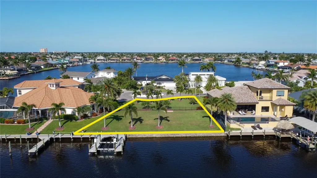 5227 SW 5th Place Cape Coral FL 33914