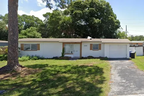 7399 10th Street N St Petersburg FL 33702