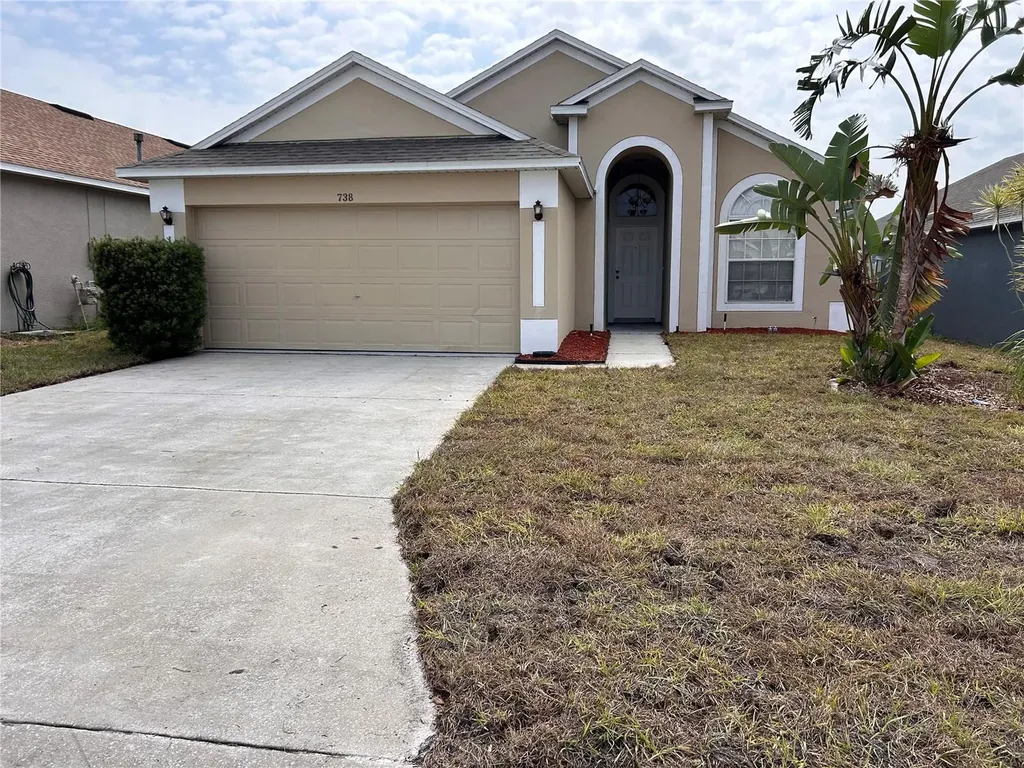 738 Rollins Drive Davenport FL 33837
