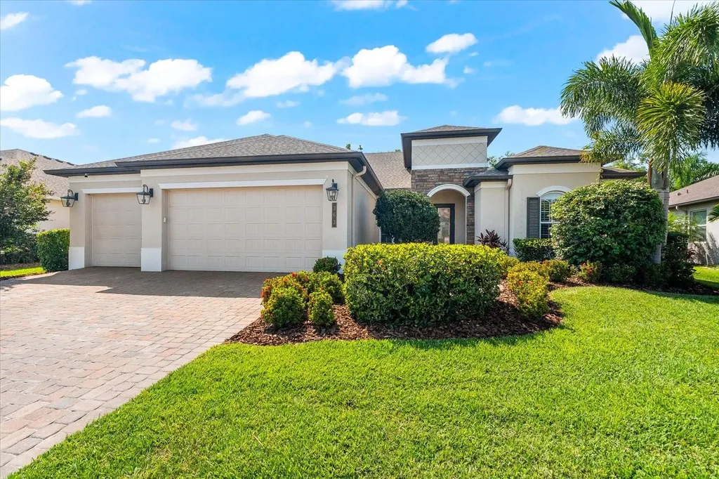 363 Chantilly Trail Bradenton FL 34212