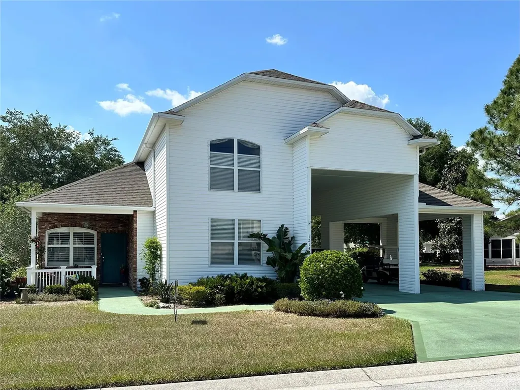 1214 Motorcoach Drive Polk City FL 33868