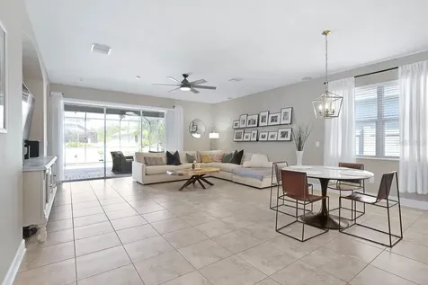 17525 Buckingham Garden Drive Lithia FL 33547