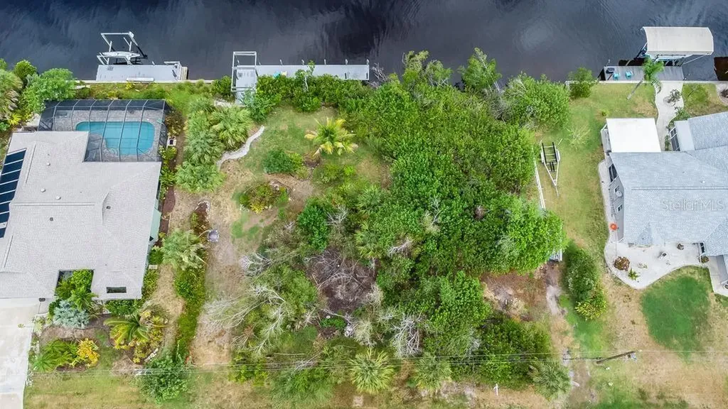 2425 Vance Terrace Port Charlotte FL 33981