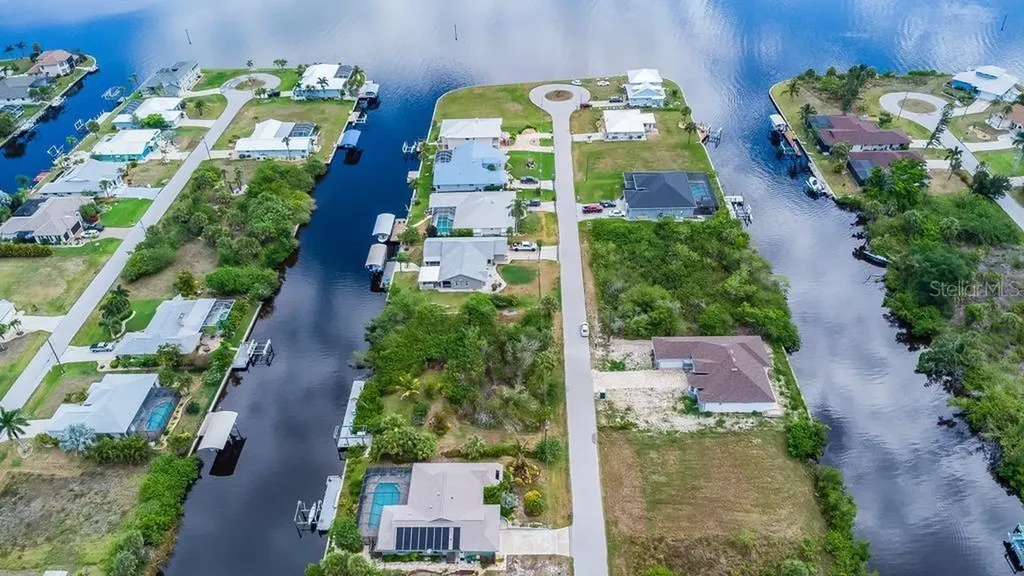 2425 Vance Terrace Port Charlotte FL 33981