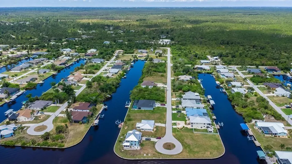 2425 Vance Terrace Port Charlotte FL 33981