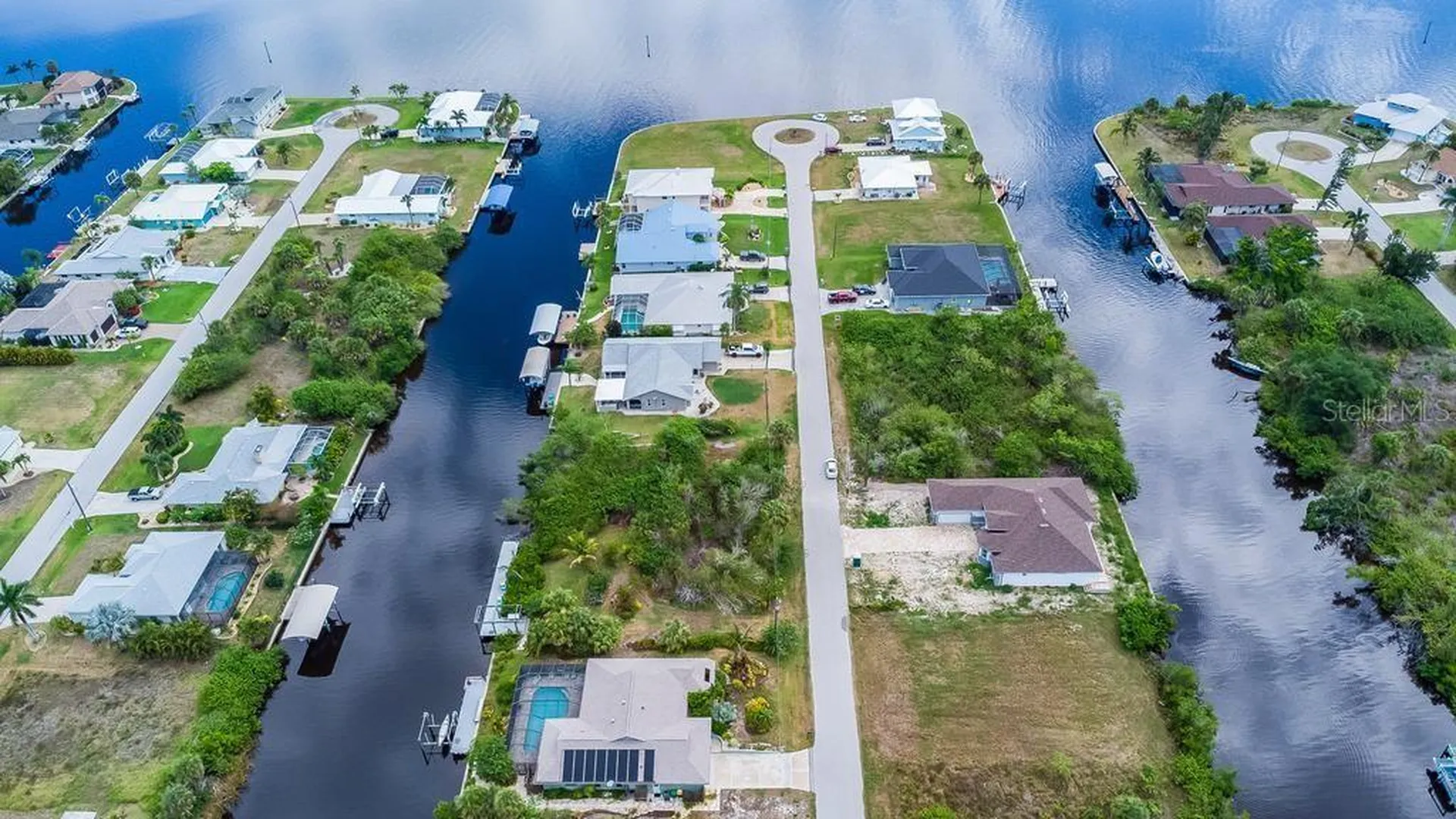 2425 Vance Terrace Port Charlotte FL 33981